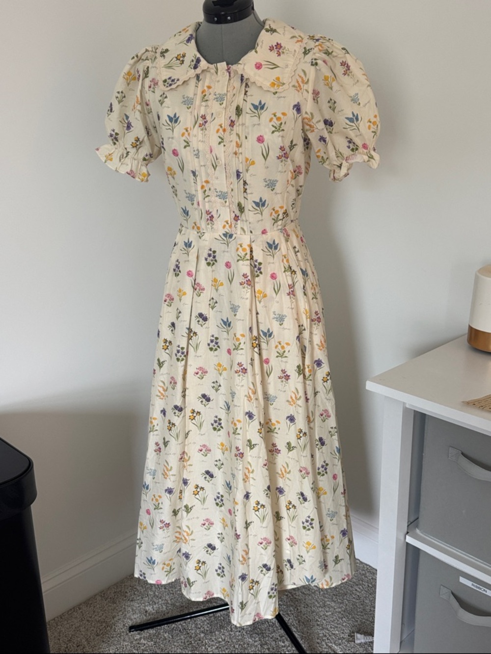 Floral Cream Midi Dress with Puff Sleeves